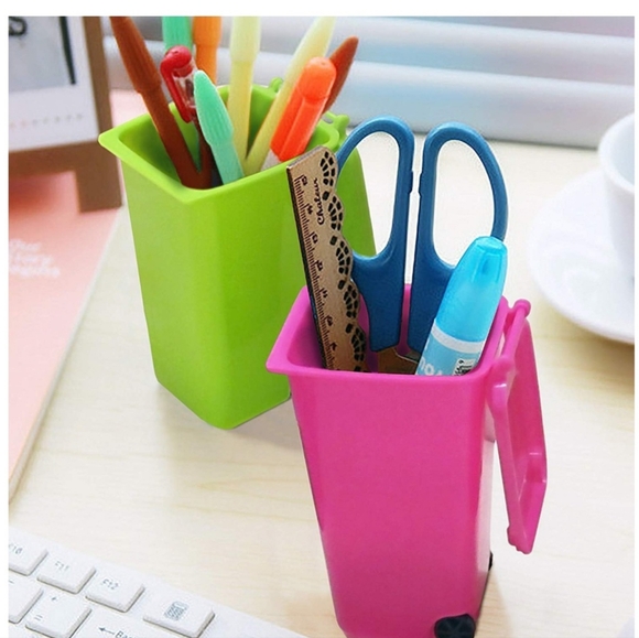 Mini Desktop Garbage Truck Trash Can Waste Bin Recycle Pencil Pen Holder Office - Picture 1 of 5